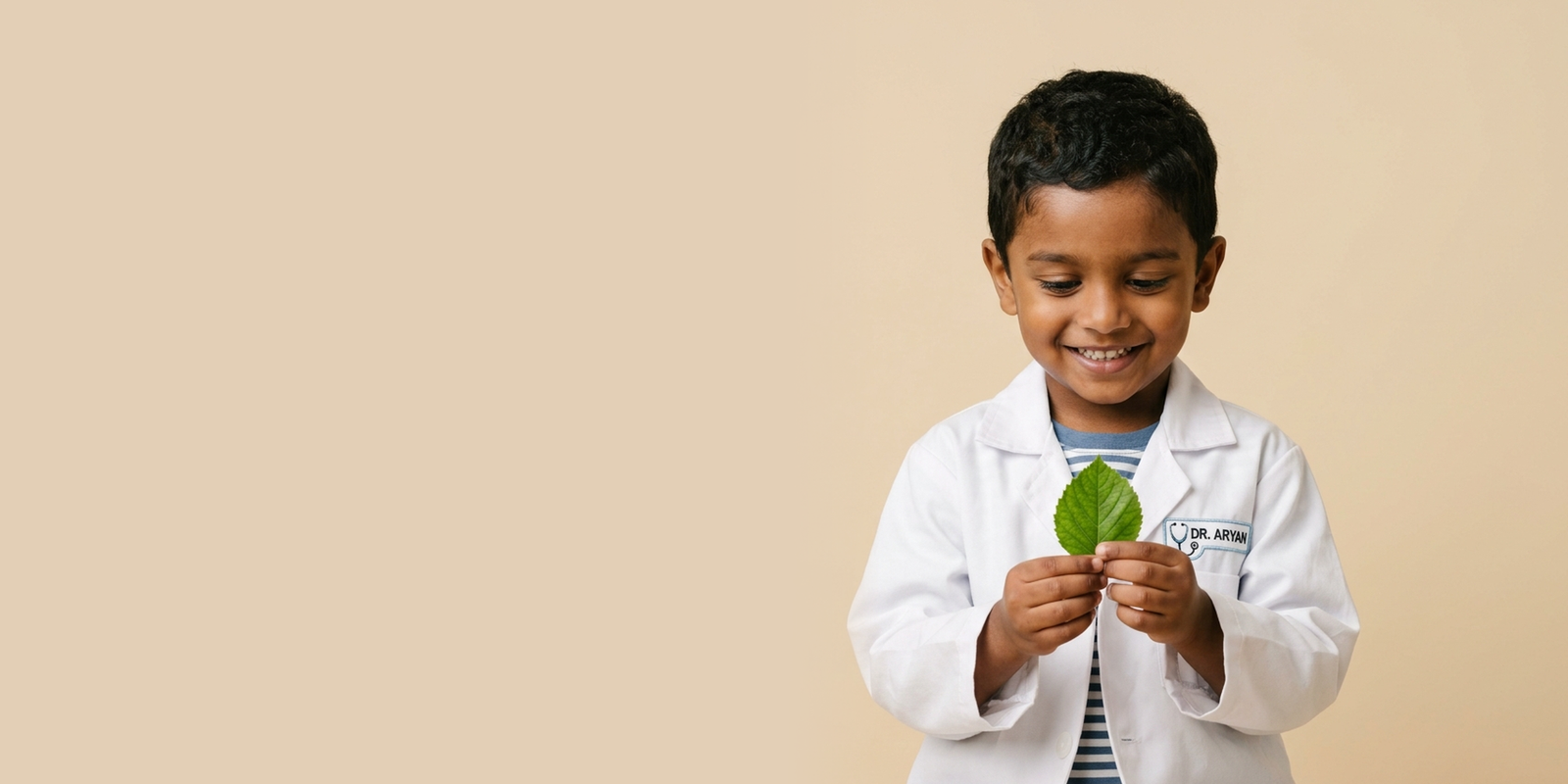 A child discovering with a toy microscope